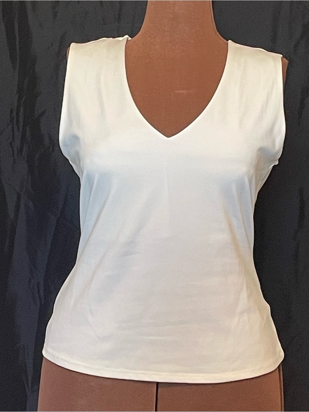 H&M Cream V-Neck Sleeveless Tank Top